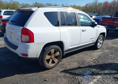 2012 Jeep Compass Latitude из США, поврежденный, VIN 1C4NJDEBXCD567219